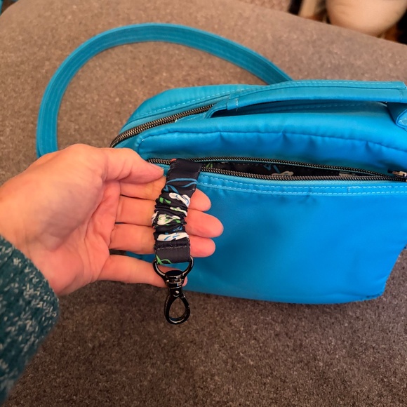 LUG mini ranger- Sky Blue cross body or waist “fanny” bag - Picture 6 of 15